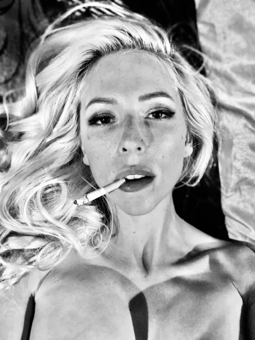 Who else likes smoking after sex…🚬😈 by jjmich8008