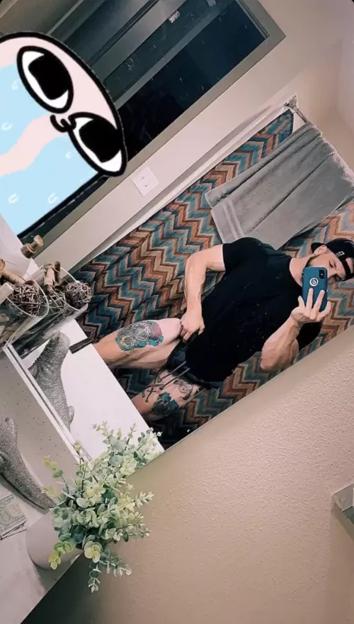 Who else likes thigh/leg sleeves?👀 by badluckbryce9