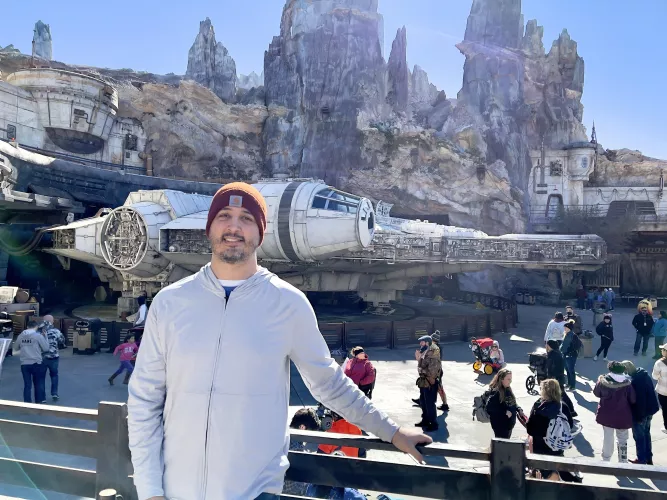 Who else loves Star Wars? 🪐 by mid_west86