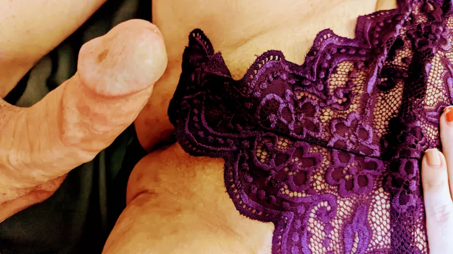 Who else would like to help us try out the new lingerie ;) 🥵 [mfoc] by Independent-Zebra-34