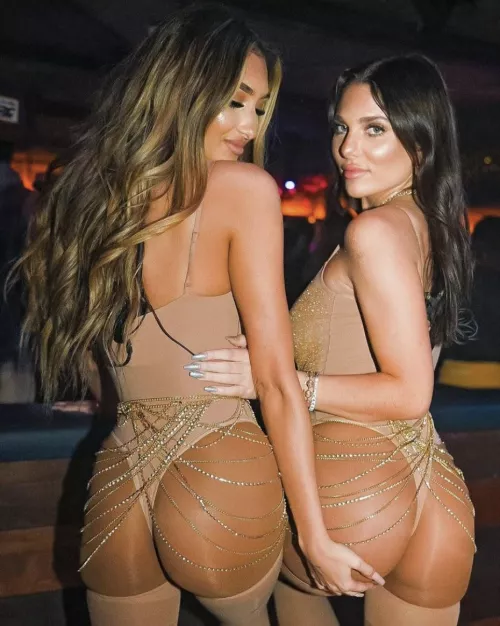 Who gets it first and who cleans it up? by XMackina