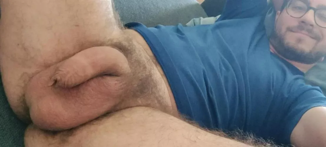 Who here likes big balls? by biglowballs