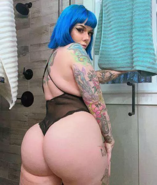 Who is she posted by Dry_Survey5711