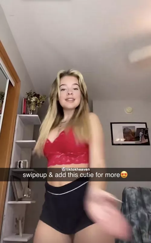 Who is she? It’s not the name in the pic. by Repleteneptune9