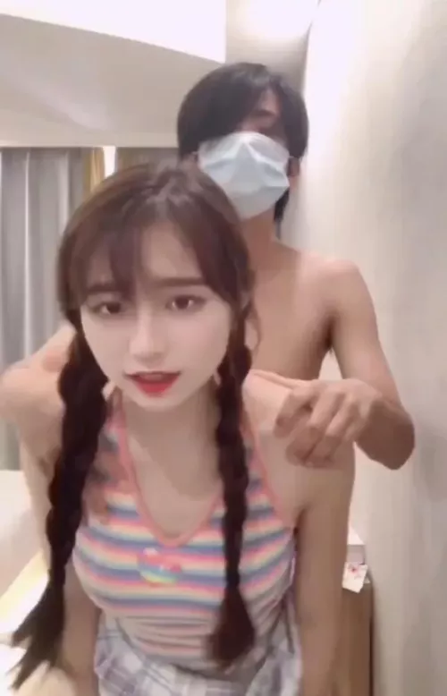 Who is she by Sphoons