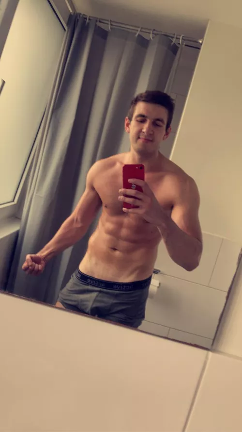 Who is up for a date? 😏 by lio1919