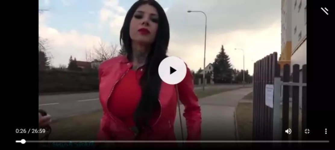 Who is? Video by daftsex, but there is no name, original video is from publicagents, but I couldn't find it by cielo_bronzatti