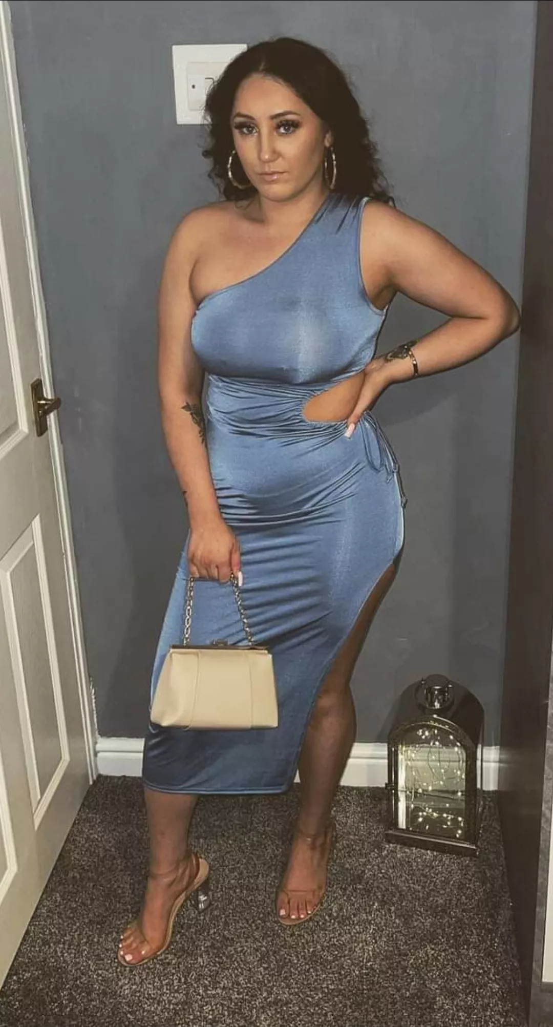 who knows her posted by bigty__