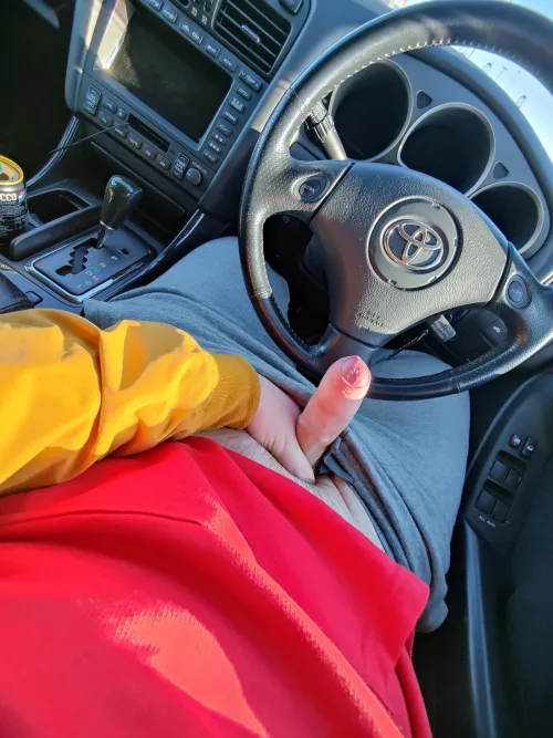 who likes cars😉 by meeeeh69