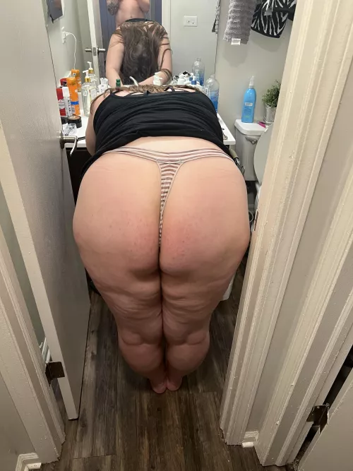 Who likes dirty bbw whores who do what they’re told? by DaddysCockWhoree