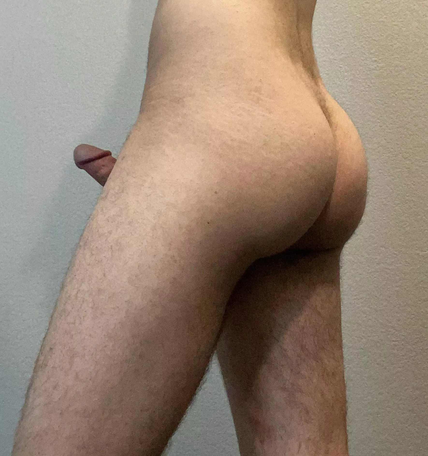 Who likes my ass? posted by CarryFun4678