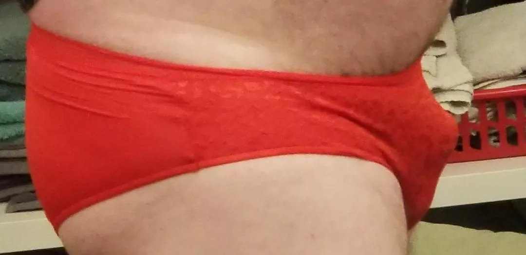 Who likes my gfs red panties? posted by aspirebub