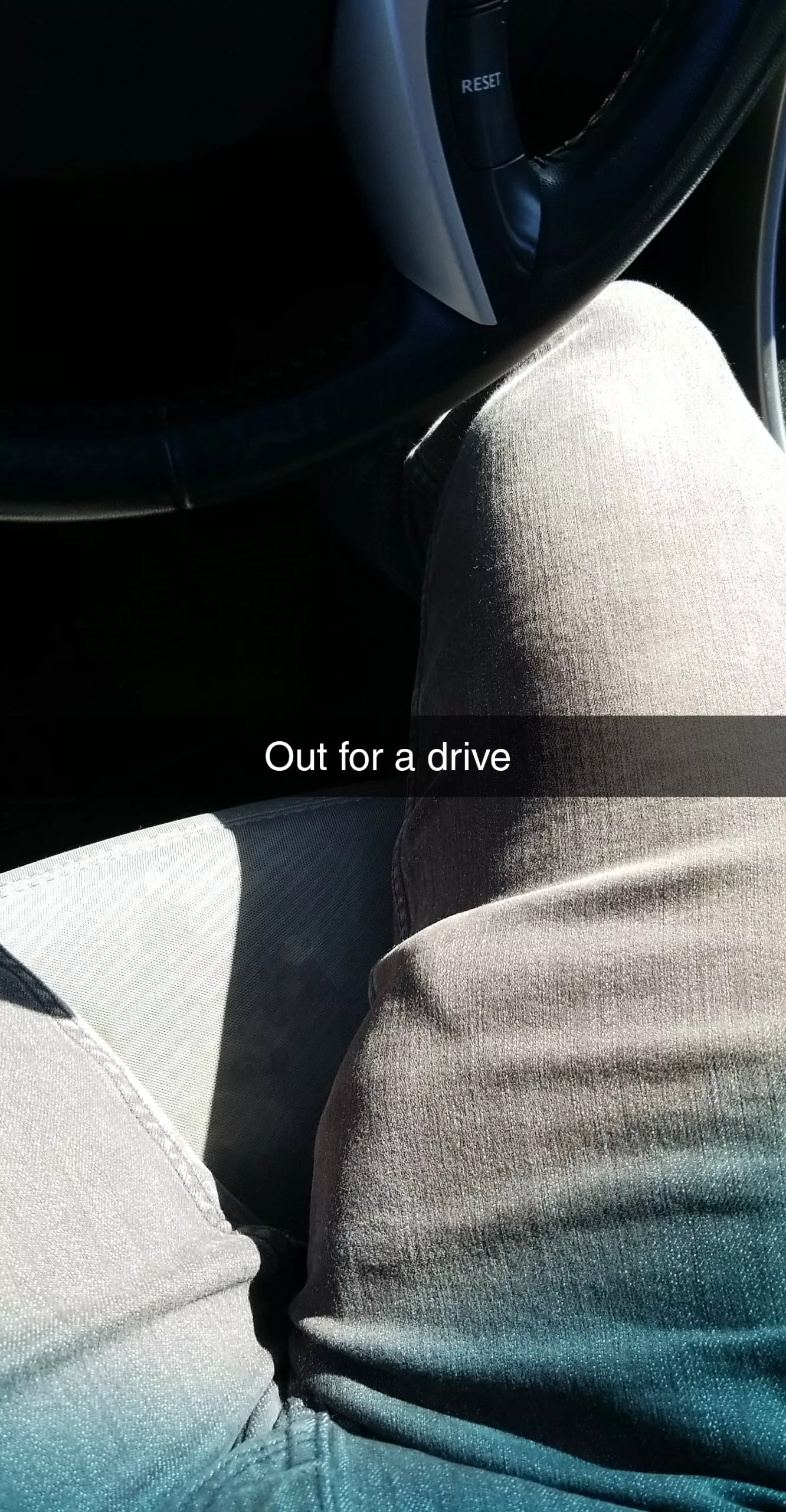 who likes to give road head ? posted by BenjiDover92