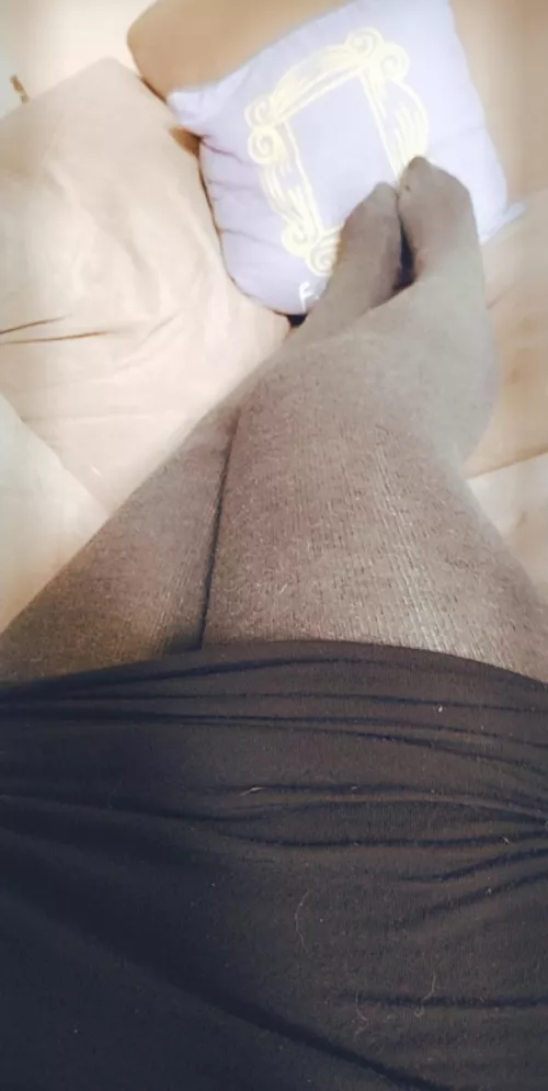 Who loves a lady in tights by Significant_Active16