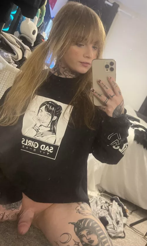 Who needs a thicc dick goth gf by EmilyPiexo