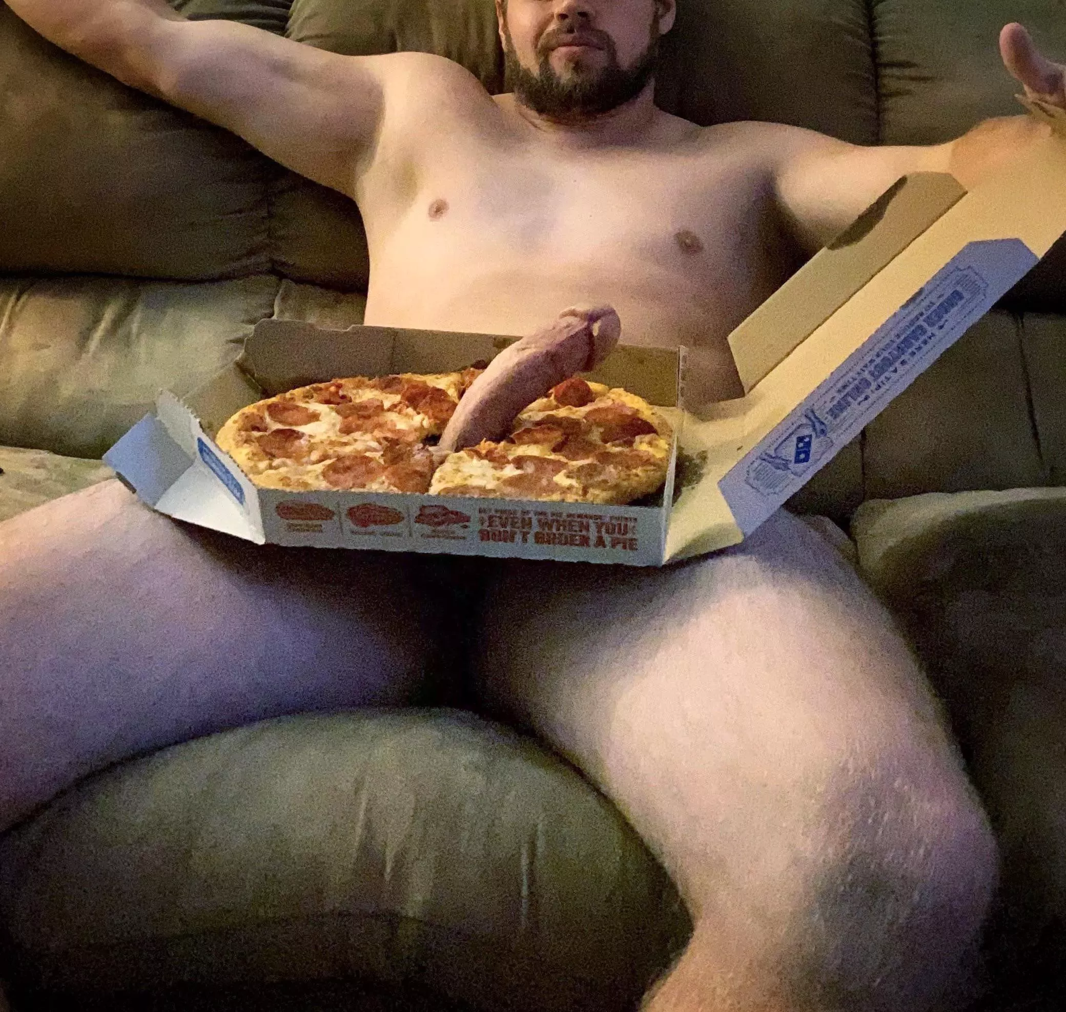 Who ordered the pizza with extra sausage😏 [36] posted by bigcckjock