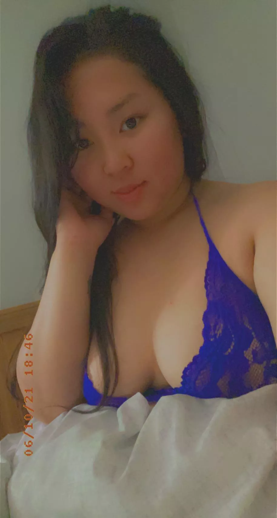 Who thinks my wife is hot? 😍 posted by Fluffy_World_8850