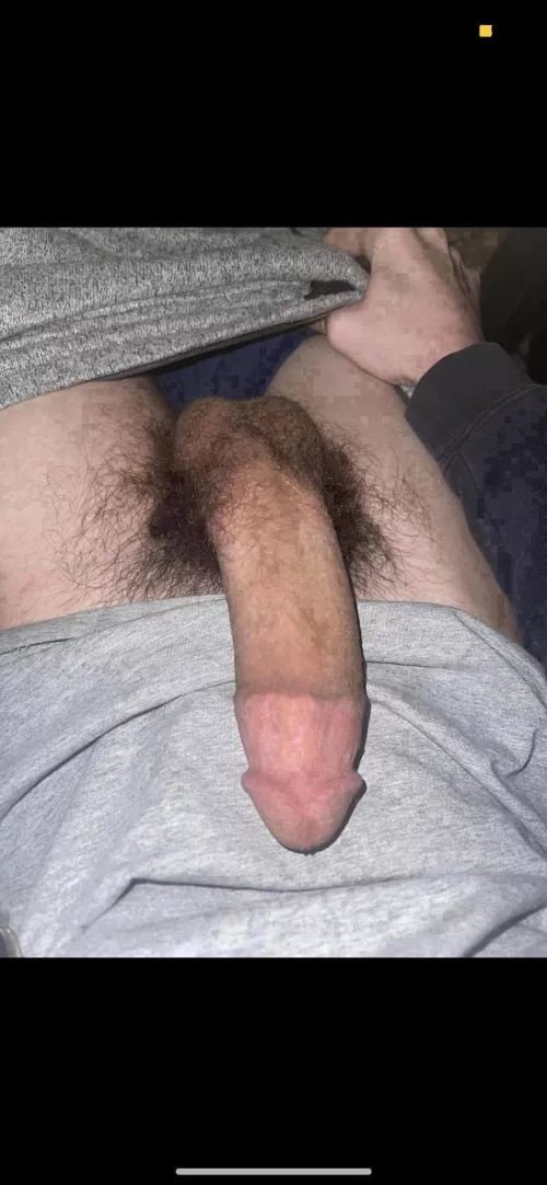who wanna see more? straight M. DM me by RelativeSea23