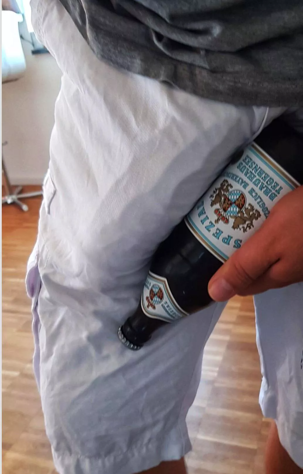 Who want drink ? posted by ghzwimy