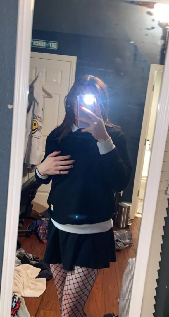 who want me? :3 posted by lilfemboytravy