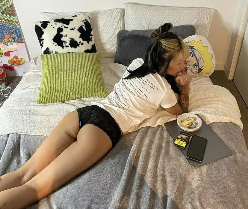 Who wants a taste of her ass? posted by EverGivenIsBig