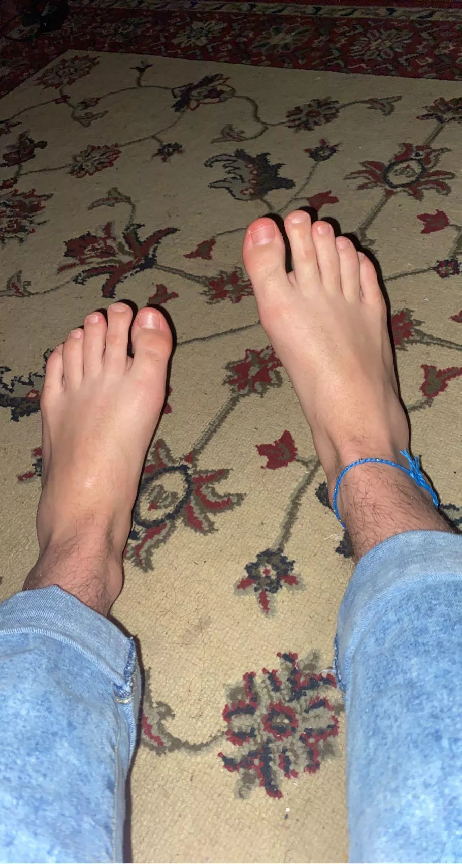 who wants a taste of these teen feet? 😛 posted by LowAd2005