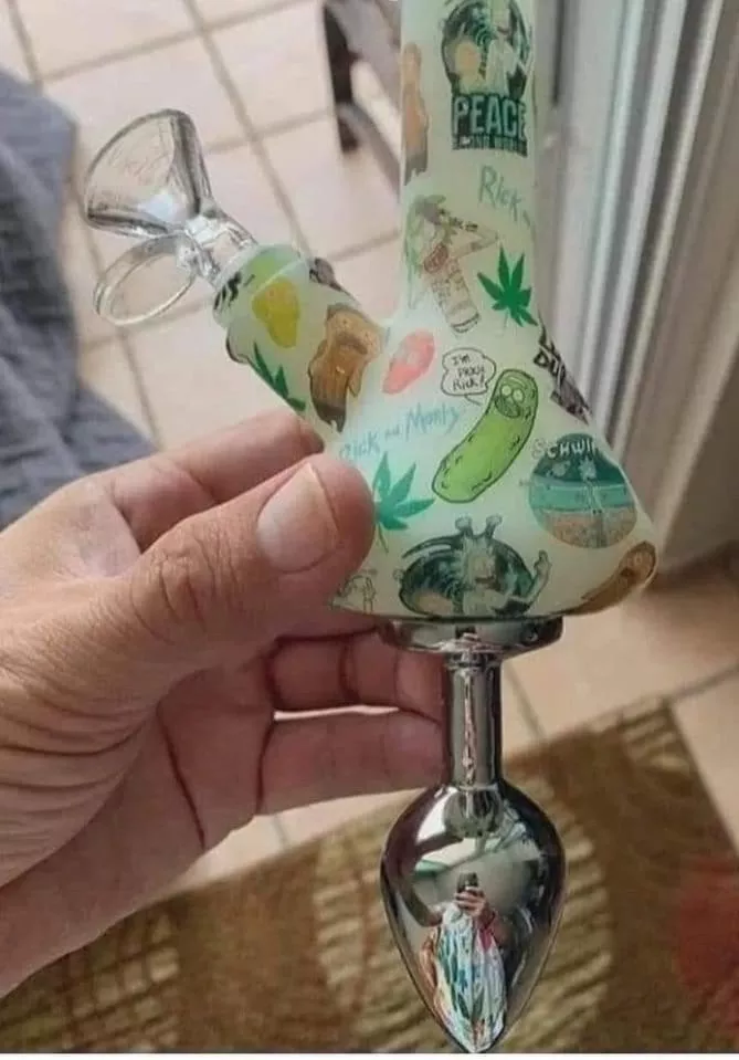 Who wants it in their ass? (M) posted by CornFedTerror69420