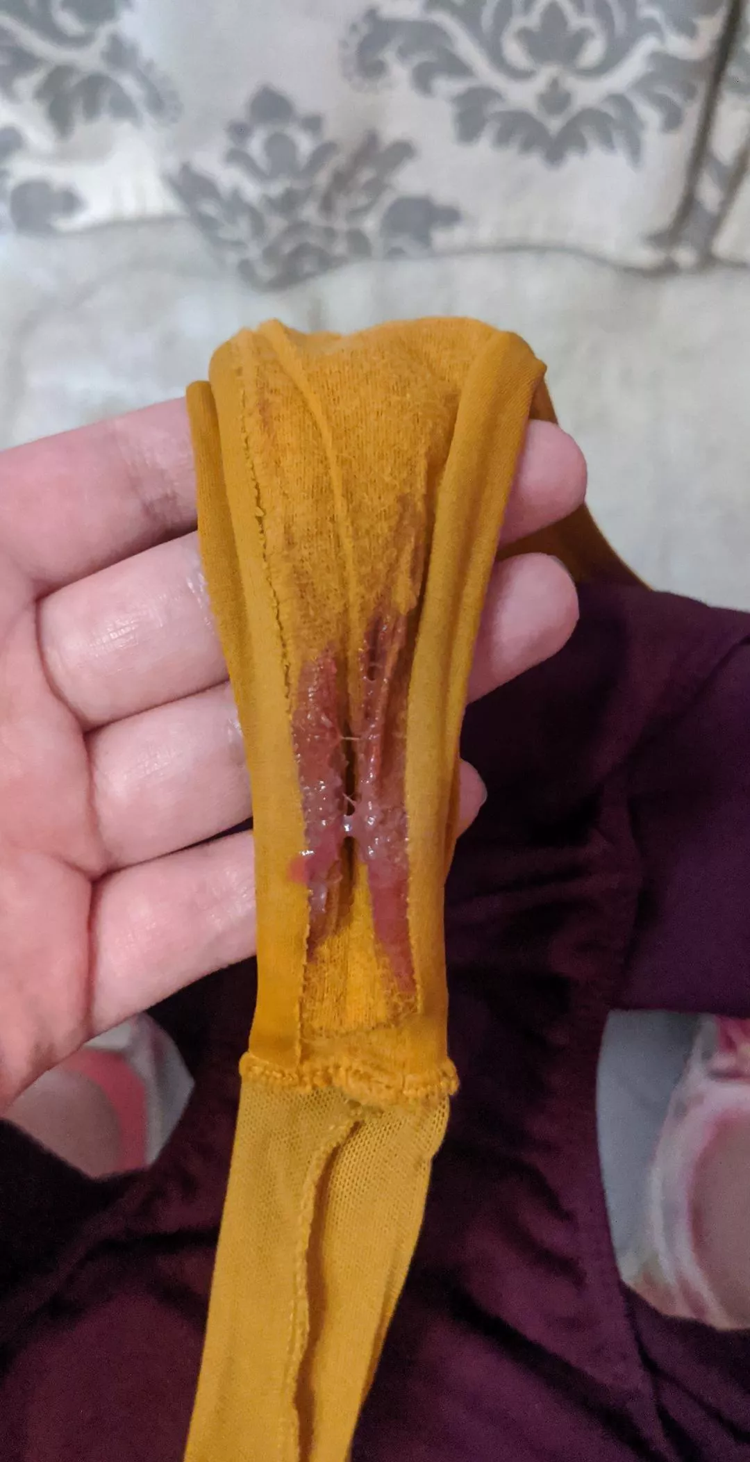 who wants my dirt panties 😘💦 dm me if you’re interested babies❤️ posted by gorillagripchick