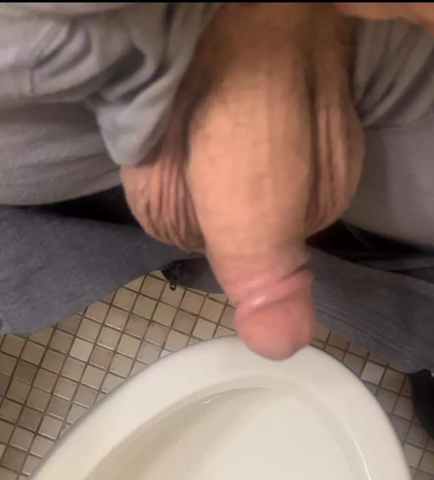 Who wants my husband’s fat dick? Sometimes it’s too much for me. Could use a bit of help… posted by mikehunt2299