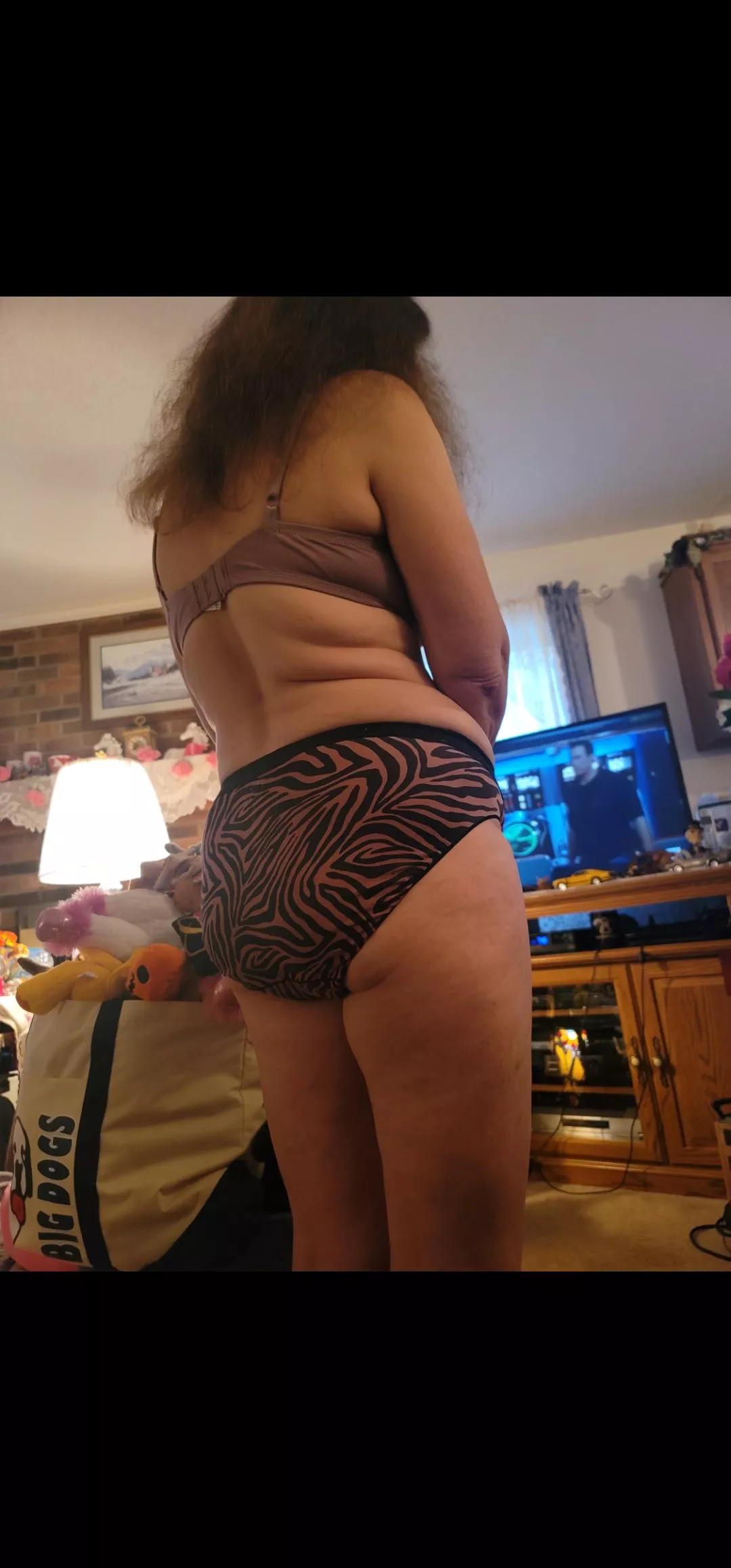 who wants some posted by Effective-Stop-8627