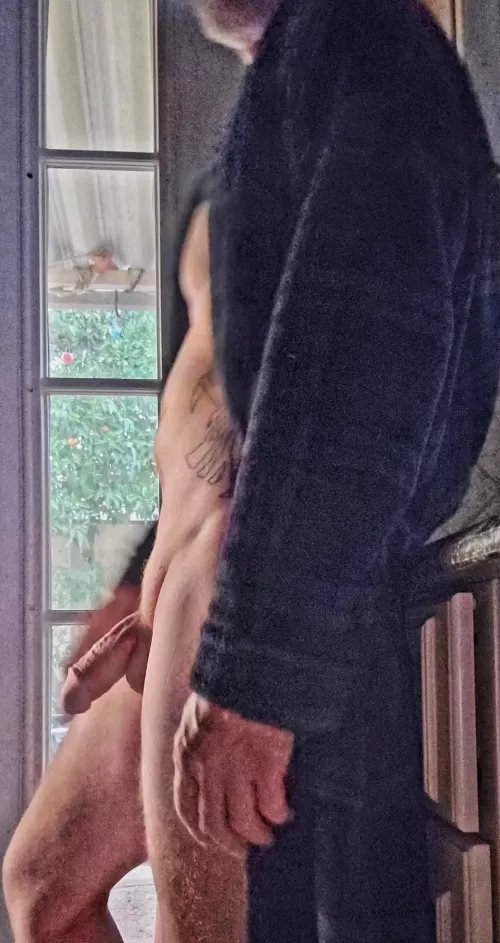 who wants to chill and relax with me today (50) by lurkingagain99