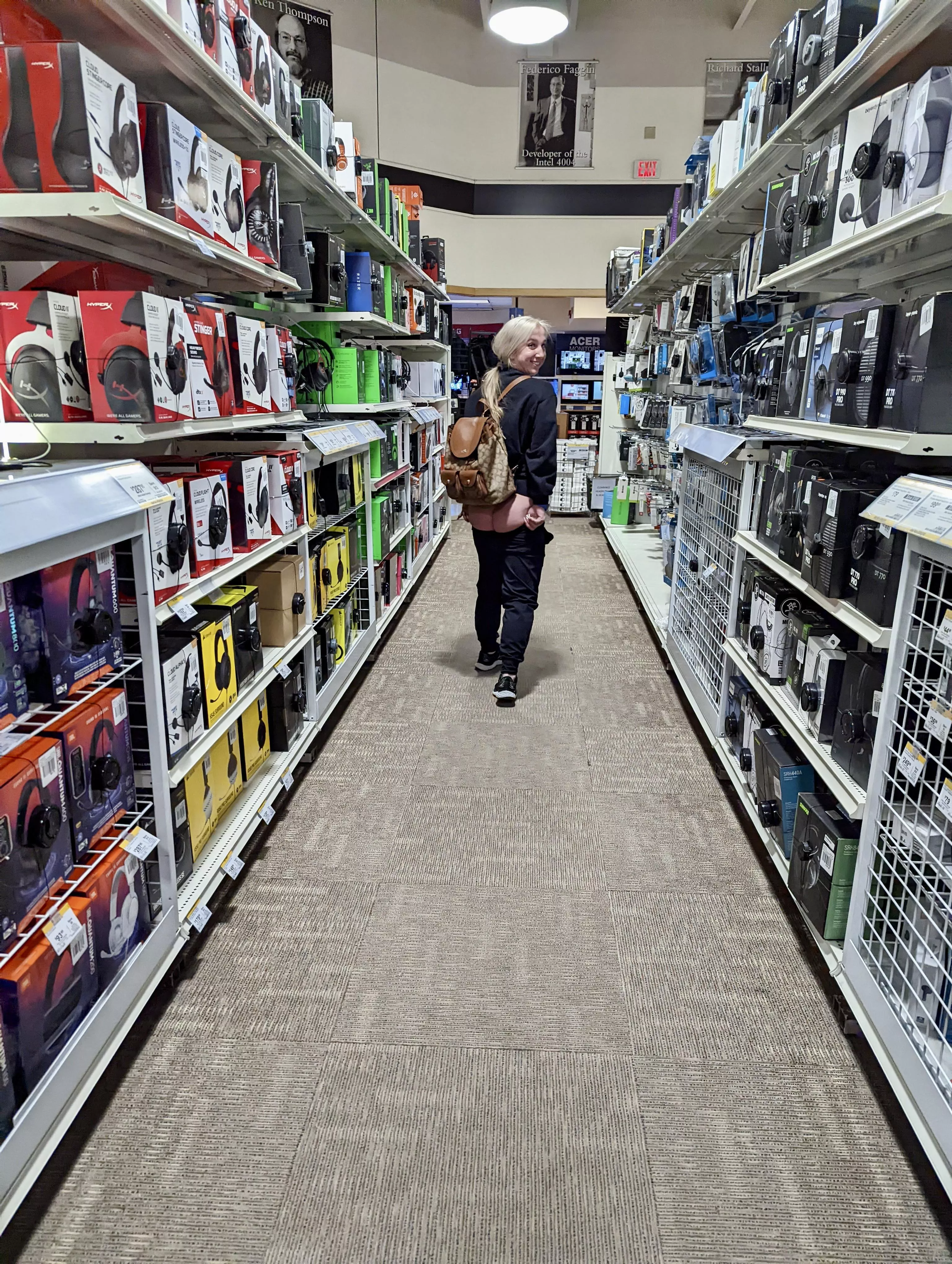 Who wants to come shopping with me ? [f] posted by abbylynnxoxo