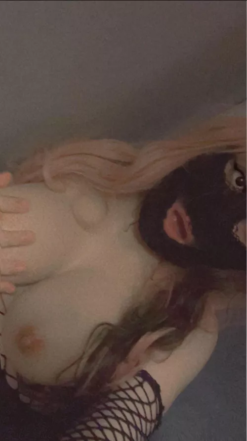 who wants to cum in my mouth? by Sissyapprehensive