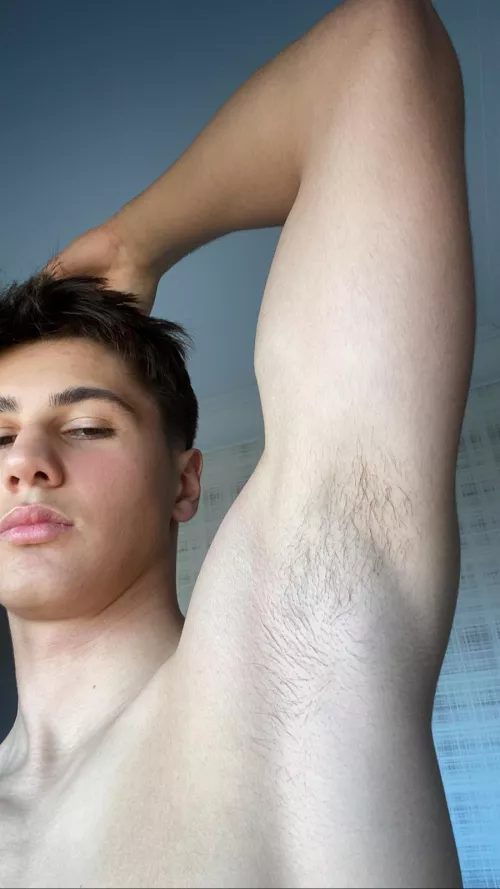 Who wants to enjoy more of me by 19hugehunter