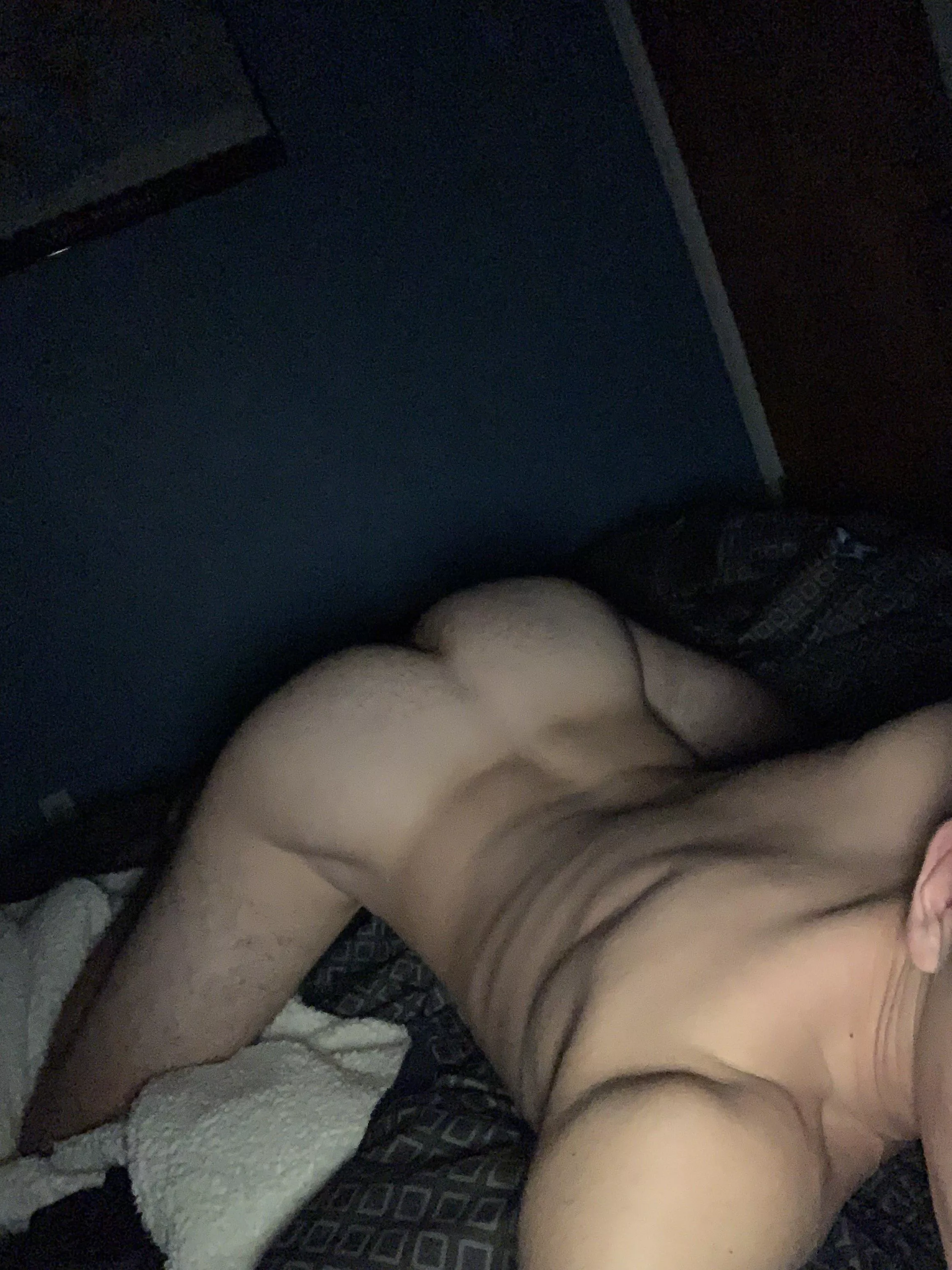 Who wants to get behind me? posted by Que_guay