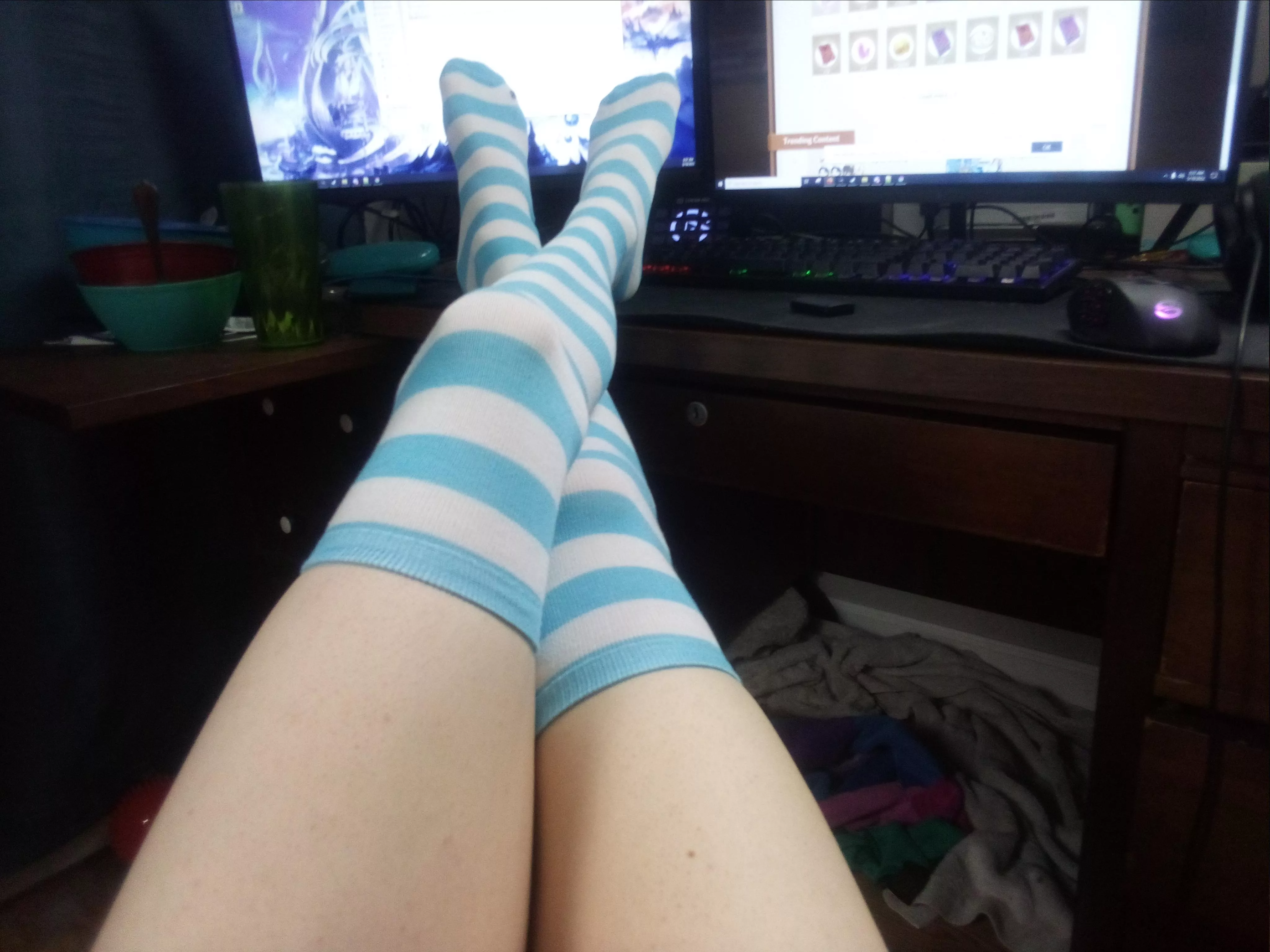 Who wants to give my thighs a little *squeeze*?~ posted by SuccessfulFennel7575