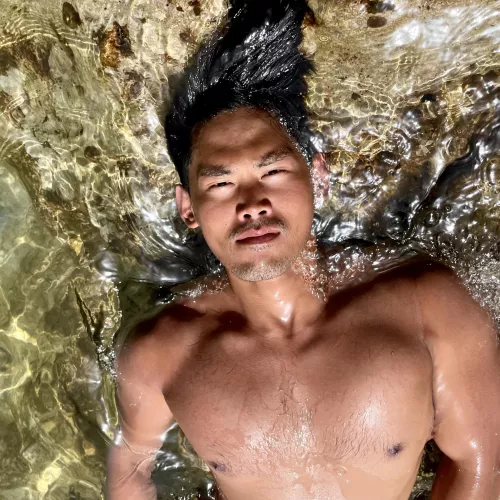 Who wants to go for a swim? by eddieying