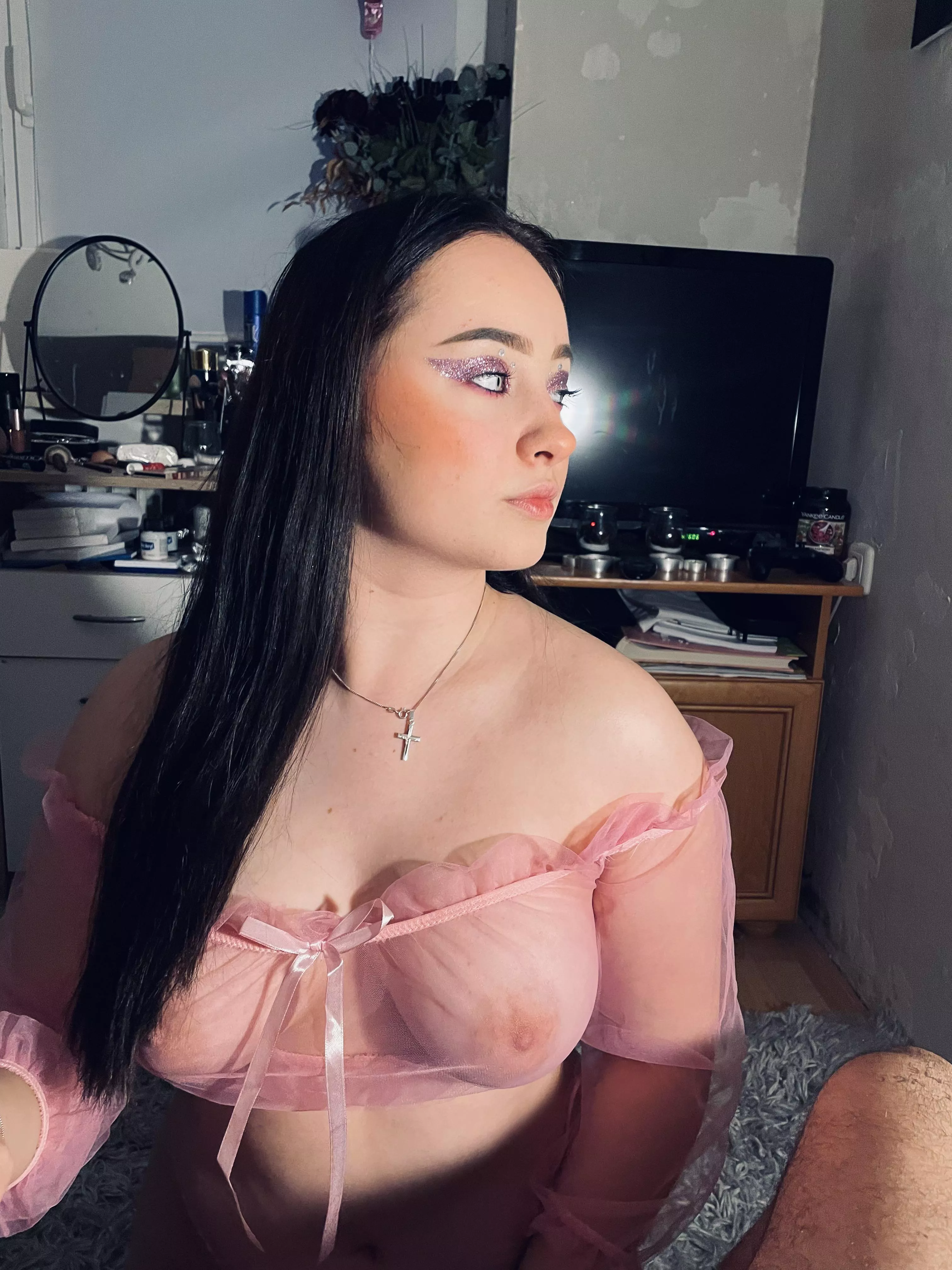 Who wants to have some fun with me on Saturday night? posted by Tight-Spread2219