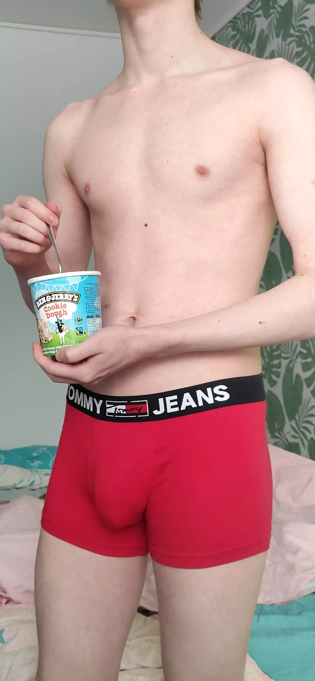 Who wants to lick some icecream off my body😈😜 posted by TheHotLeo