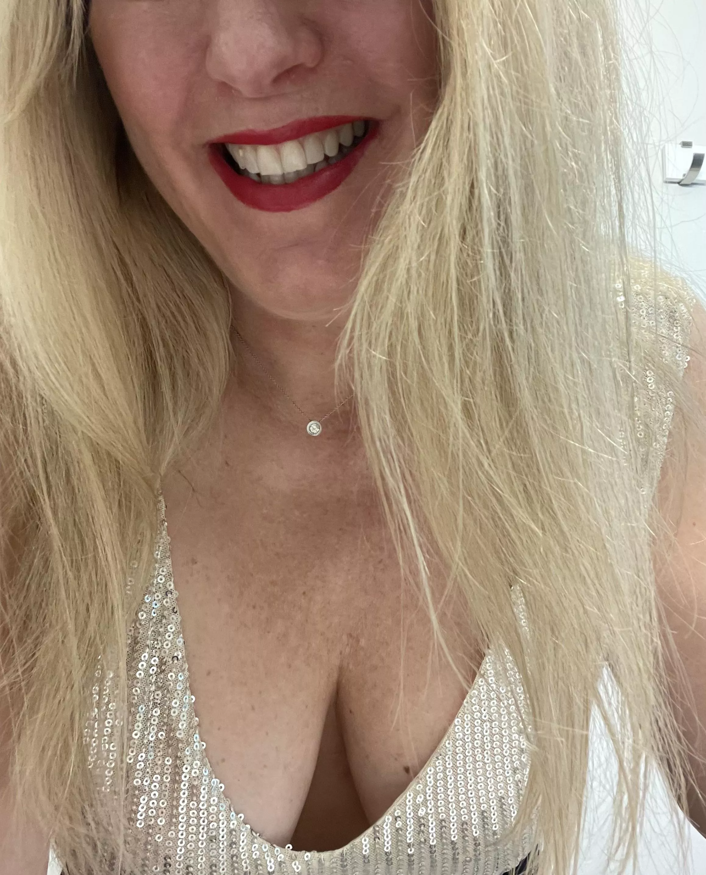 Who wants to party? posted by Sea-Diamond-9827