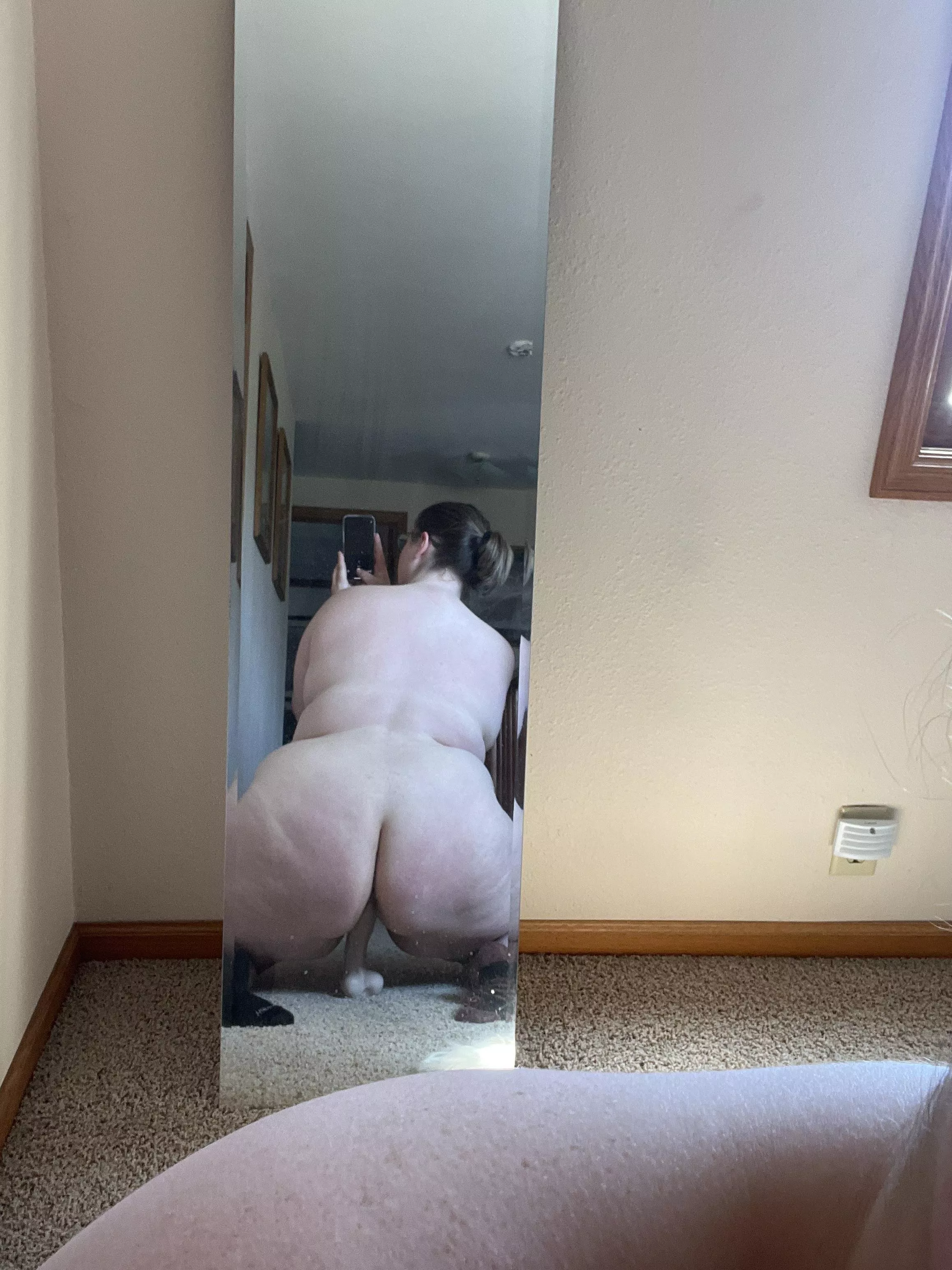 Who wants to play posted by hot-examination7040