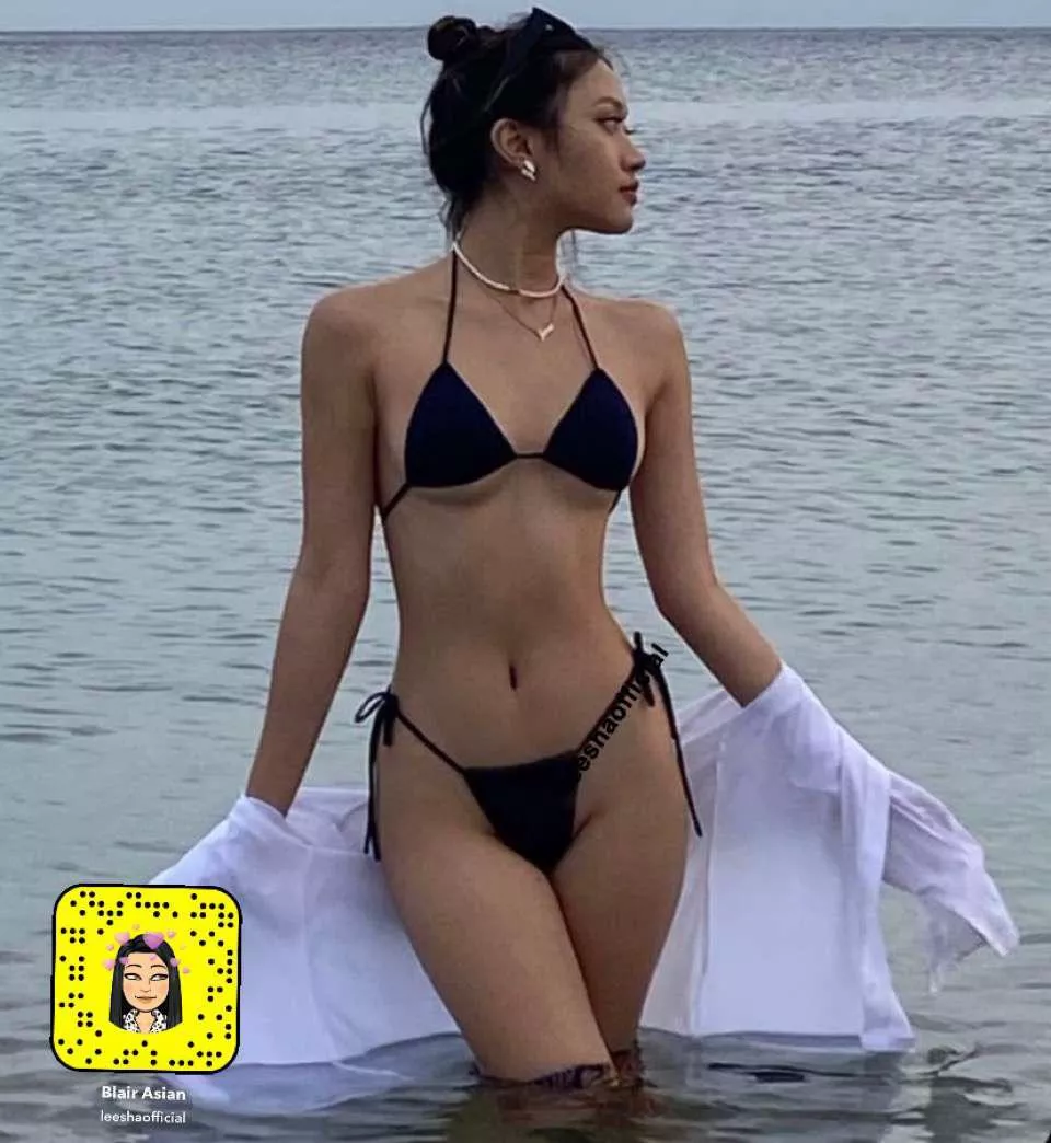 Who wants to play? 😈 posted by neptunebbyy