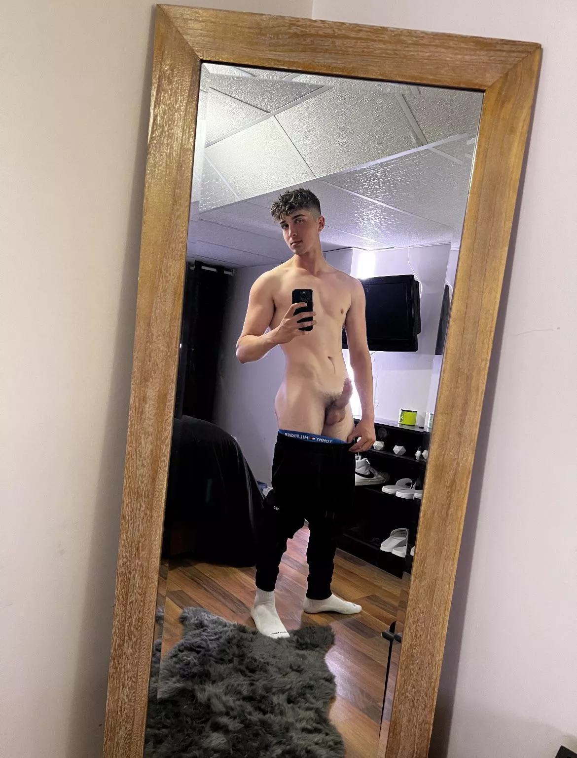 Who wants to play with me? posted by sadboycad