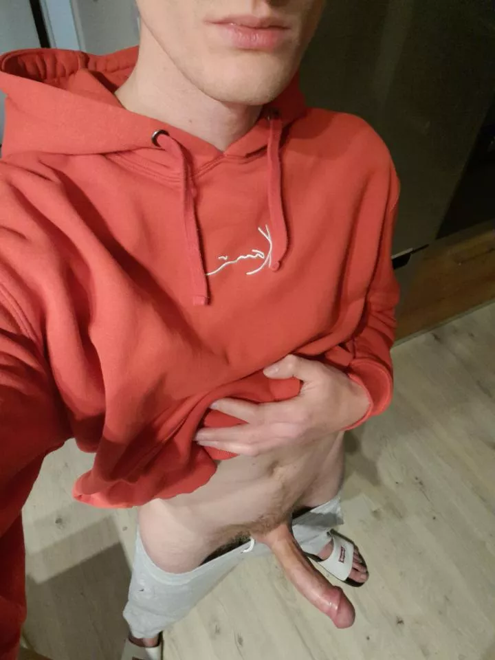 Who wants to play with my hard cock? posted by TomLawrenceXXX