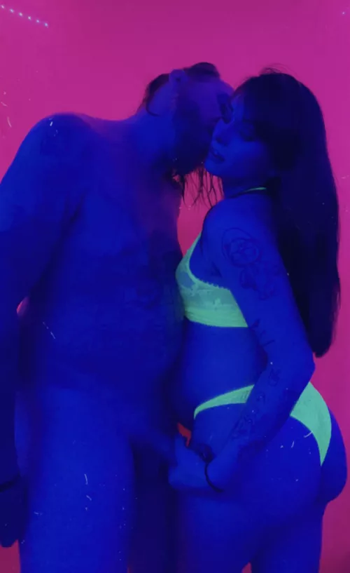 Who wants to play with us !? I love it when Daddy cums on my pregnant belly💦 by Loki3Luna