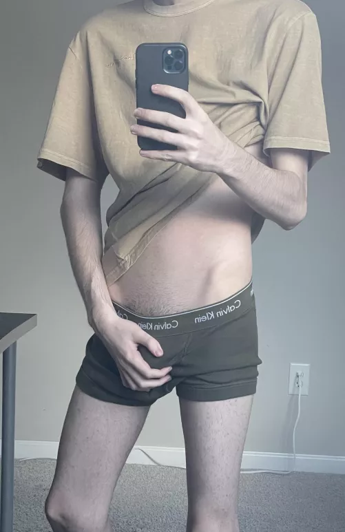 Who wants to pull down? (18) 🥵 by BlakeLennon0