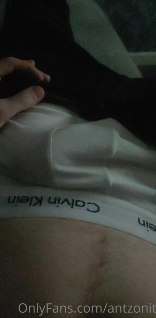 who wants to pull them off me? by anon_uk77