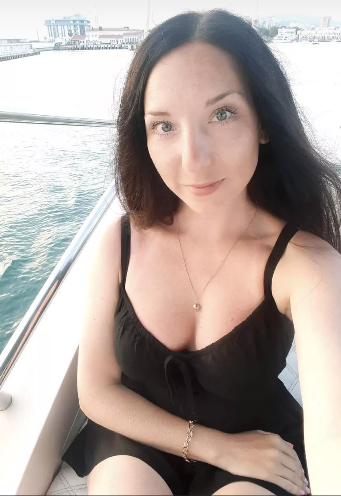 Who wants to see her stripped down? Dm me posted by MOB_Lifted