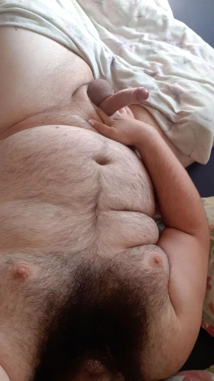 who wants to sit in daddys lap? posted by BlaiddDrewg