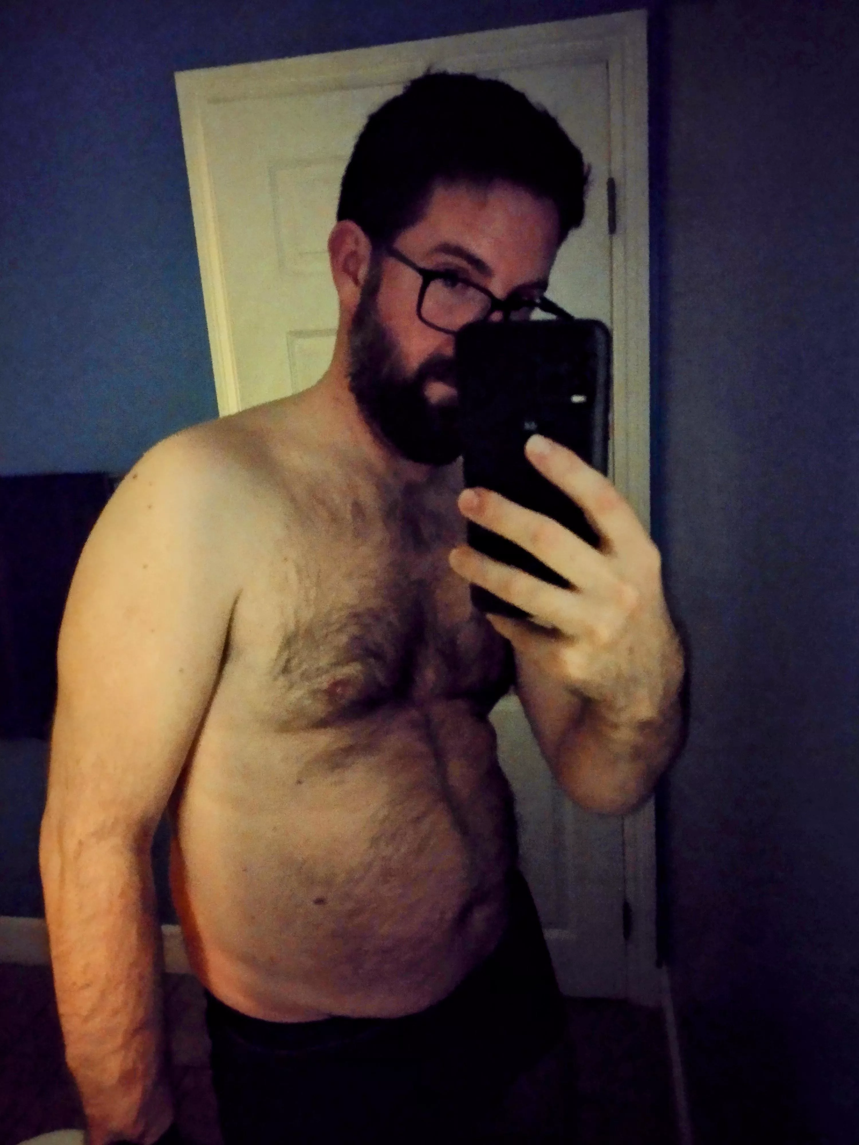 Who wants to snuggle? posted by venitianb